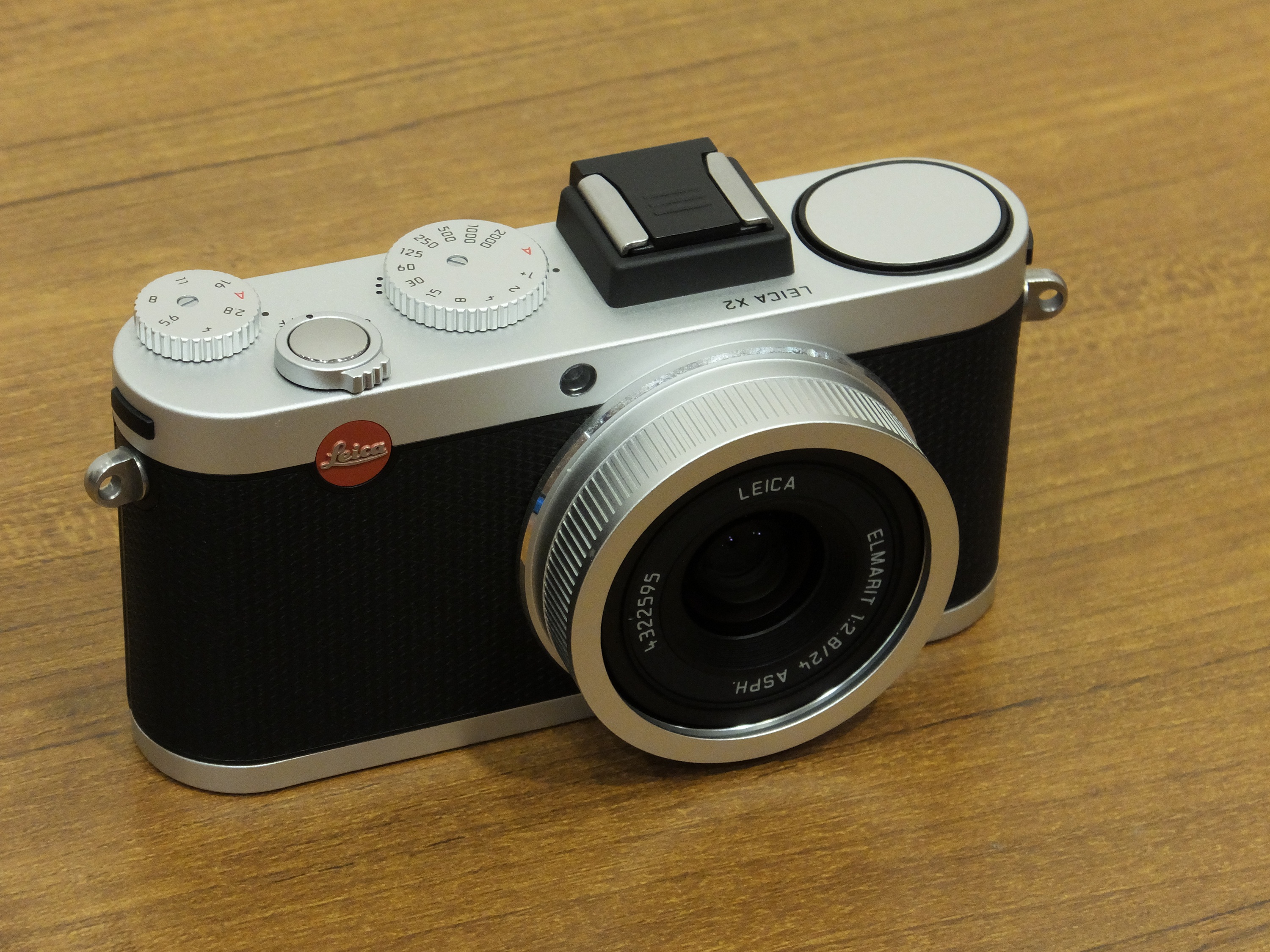 【美品/送料無料】Leica X2
