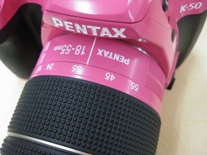 ペンタックス　Ｋ－５０　ピンク