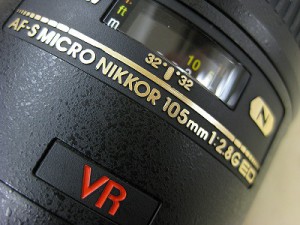 ニコン　マイクロニッコールAF-S105/2.8G　VR