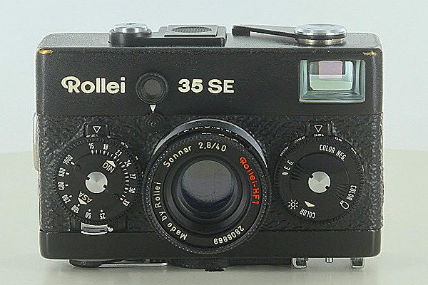 バリエーション豊富な銘カメラ Rollei35 Rollei B35 Rollei 35LED