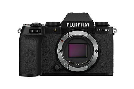 サブ機や他社カメラとの併用・乗り換えにもおすすめ！小型かつ持ちやすい「FUJIFILM X-S10」