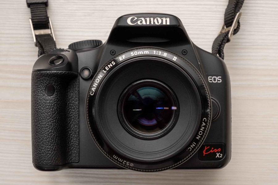 Canon EOS KIss X2 キャノン デジタル一眼レフカメラ-