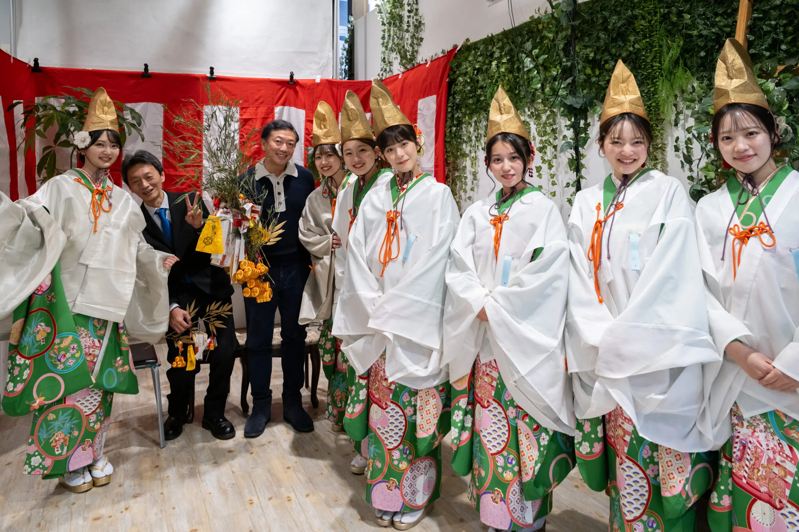 今宮戎神社 宝恵駕行列 2025 心斎橋本店への福娘招来・福笹授与