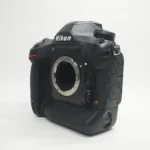 Nikon D6 ボデイ